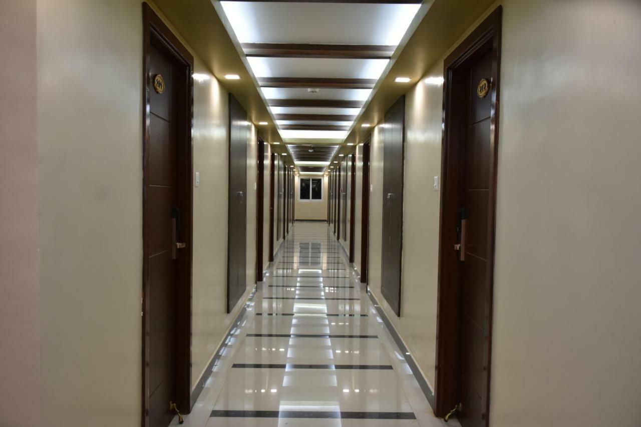 Sri Ram Hotel Tirunelveli Dış mekan fotoğraf